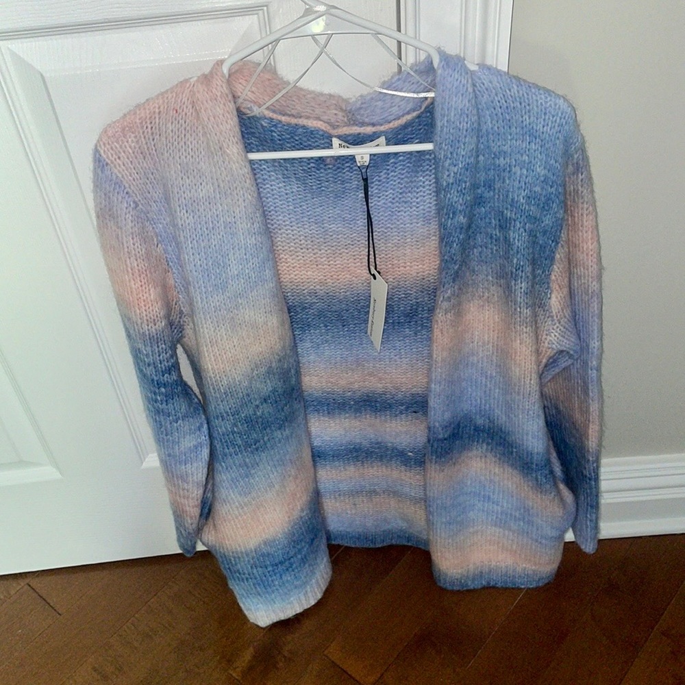 💕💙Newbury Kustom size small cardigan💕💙
